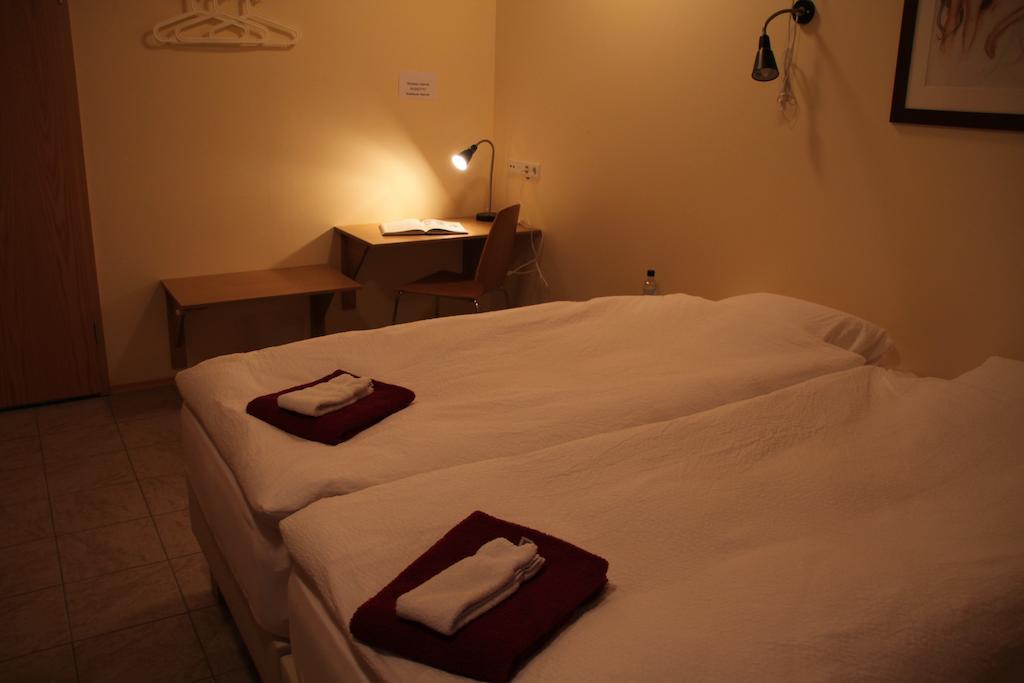 Hja Marlin Guesthouse Reydarfjordur Room photo